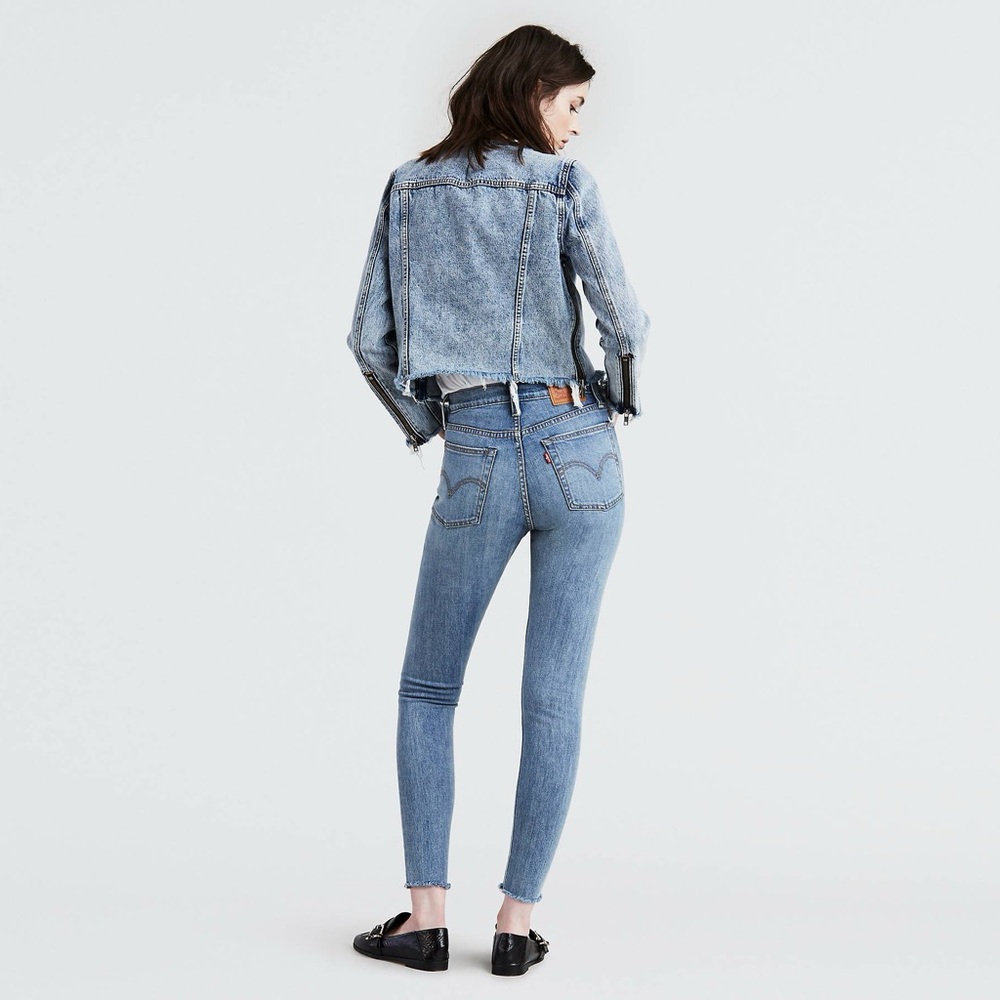 Levi Wedgie Skinny Jeans